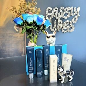 Monat Rejuveniqe Hair Treatment Bundle For Women♥️